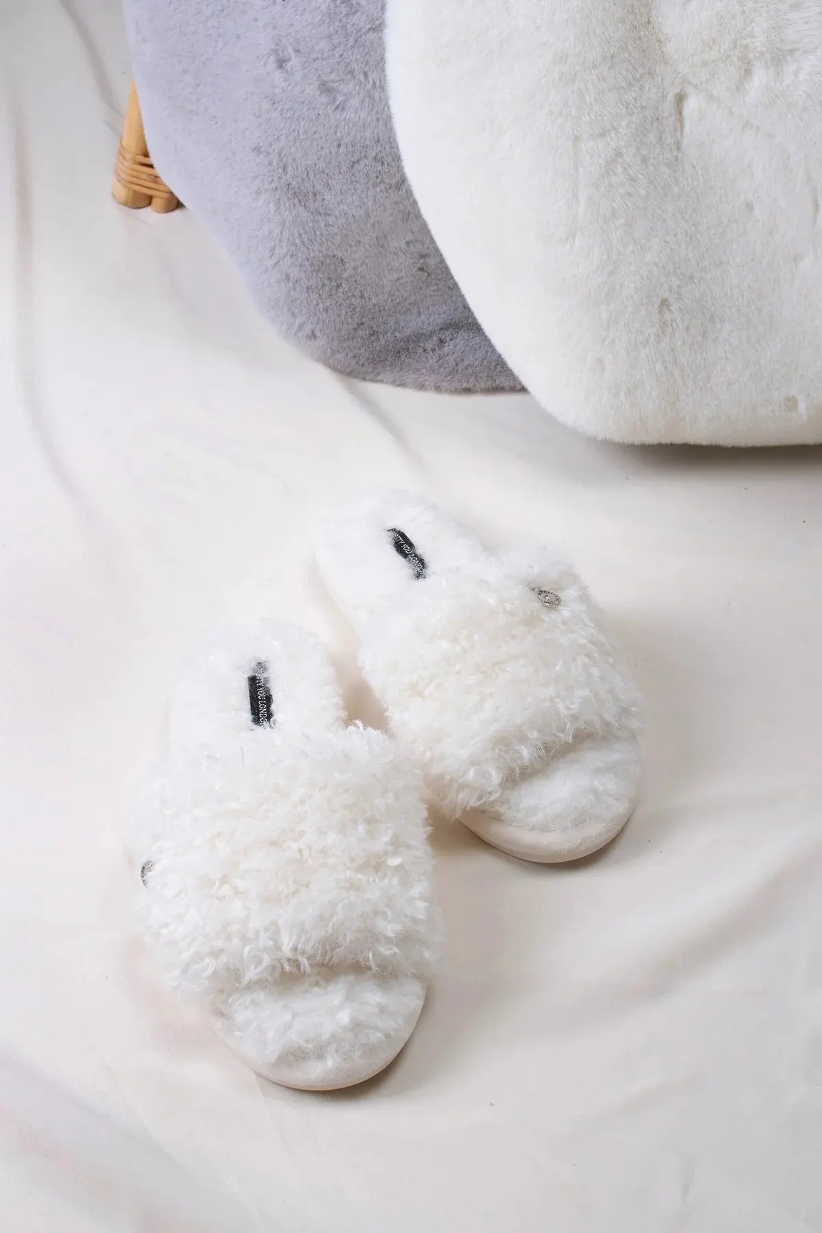 Капці домашні vanilla Candy Pretty You London