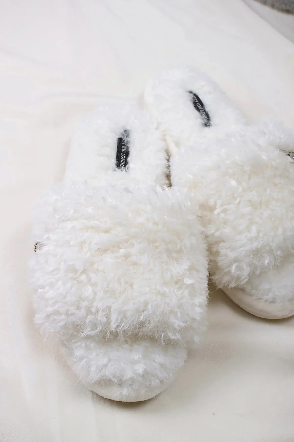 Капці домашні vanilla Candy Pretty You London