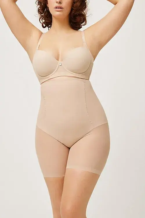 Труси корегуючі nude 19612 Ysabel Mora, Іспанія
